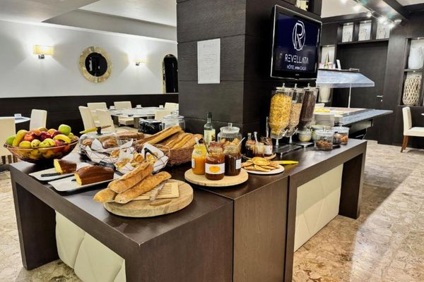The Beauty of Corsica from Calvi to Corte - 7 Days food